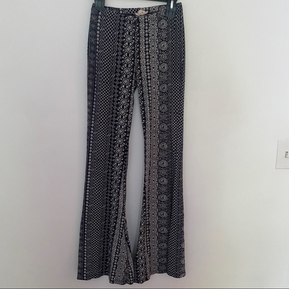 FLARE PANTS